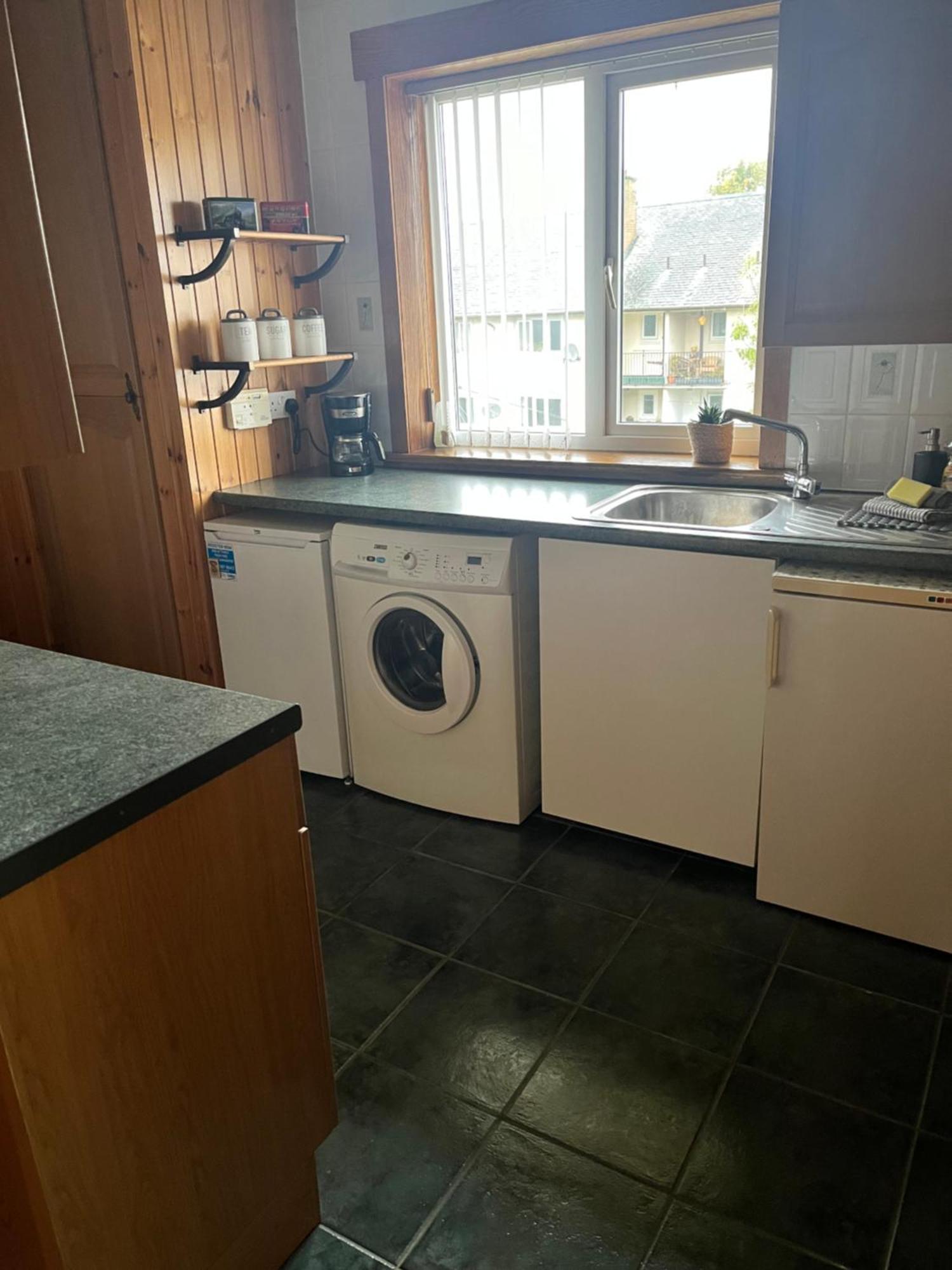 M&M Apartment In Эдинбург Экстерьер фото